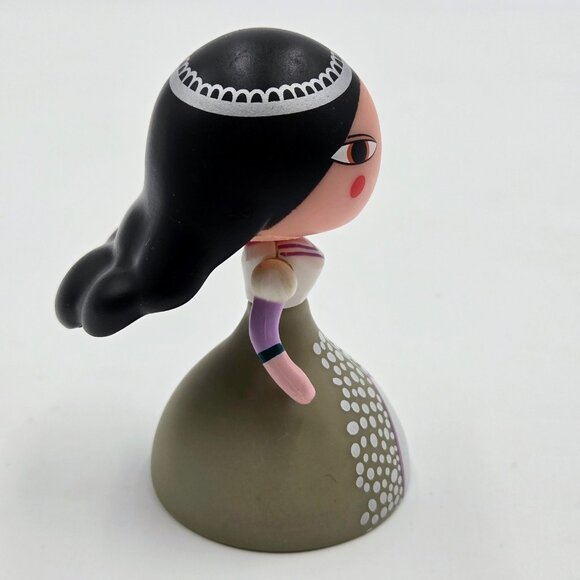 Djeco Arty Toys Princess Ophelia And Prince Philippe Sword Toy 2013 Read - Picture 7 of 15